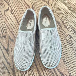 Michael Kors Slip-on size 6